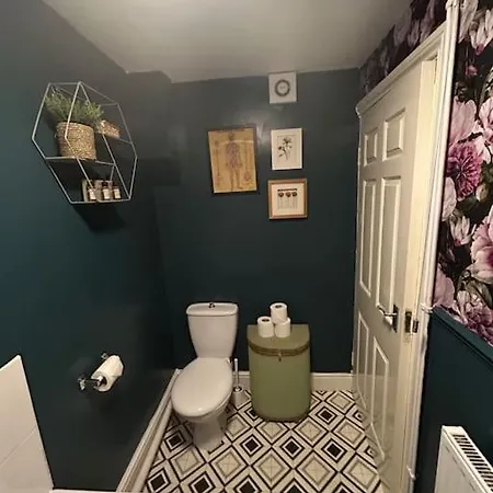 Modern 2 Bed In City Centre Bristol