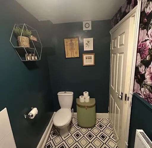 Modern 2 Bed In City Centre 布里斯托